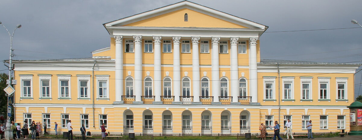 Дк саров. Дом Борщова Кострома. Особняк сенатора Борщова. Нижегородский классицизм. Русский классицизм в Нижнем Новгороде.