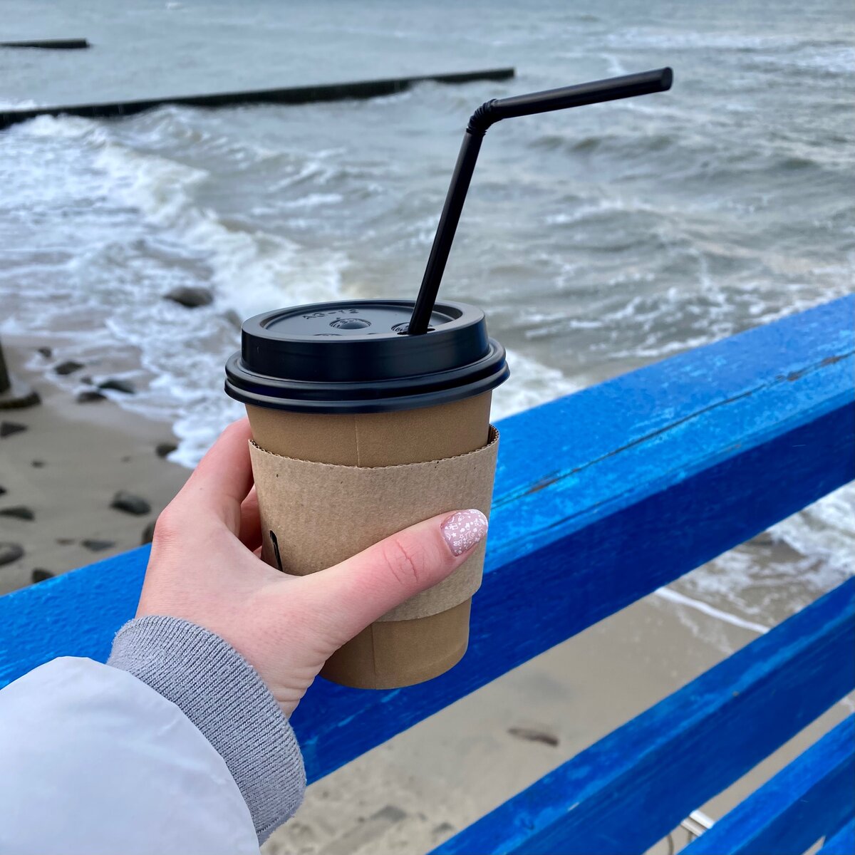 Правда, все места в кофейнях были заняты в новогодние выходные.