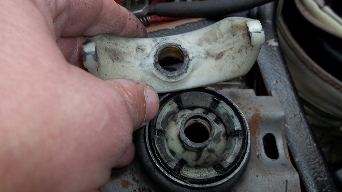 Сломанный пластик