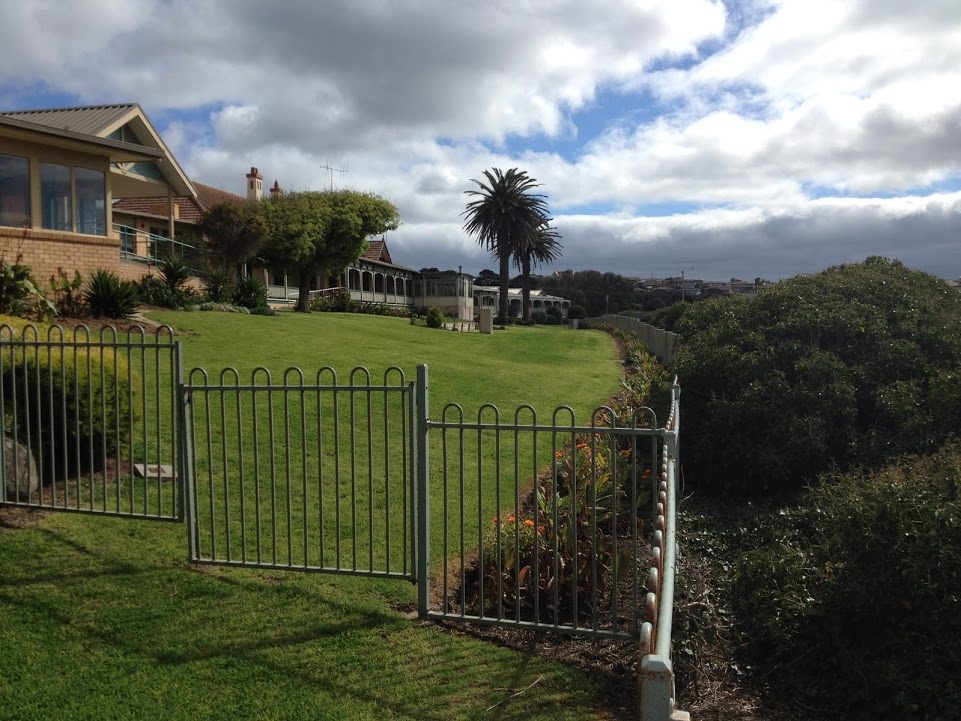 Хостел для стариков