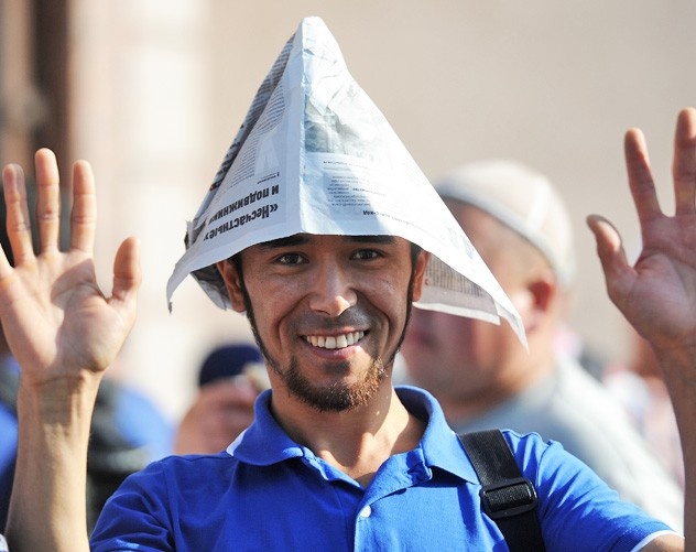 Беженец счастливый. Не кормить, руками не трогать. 