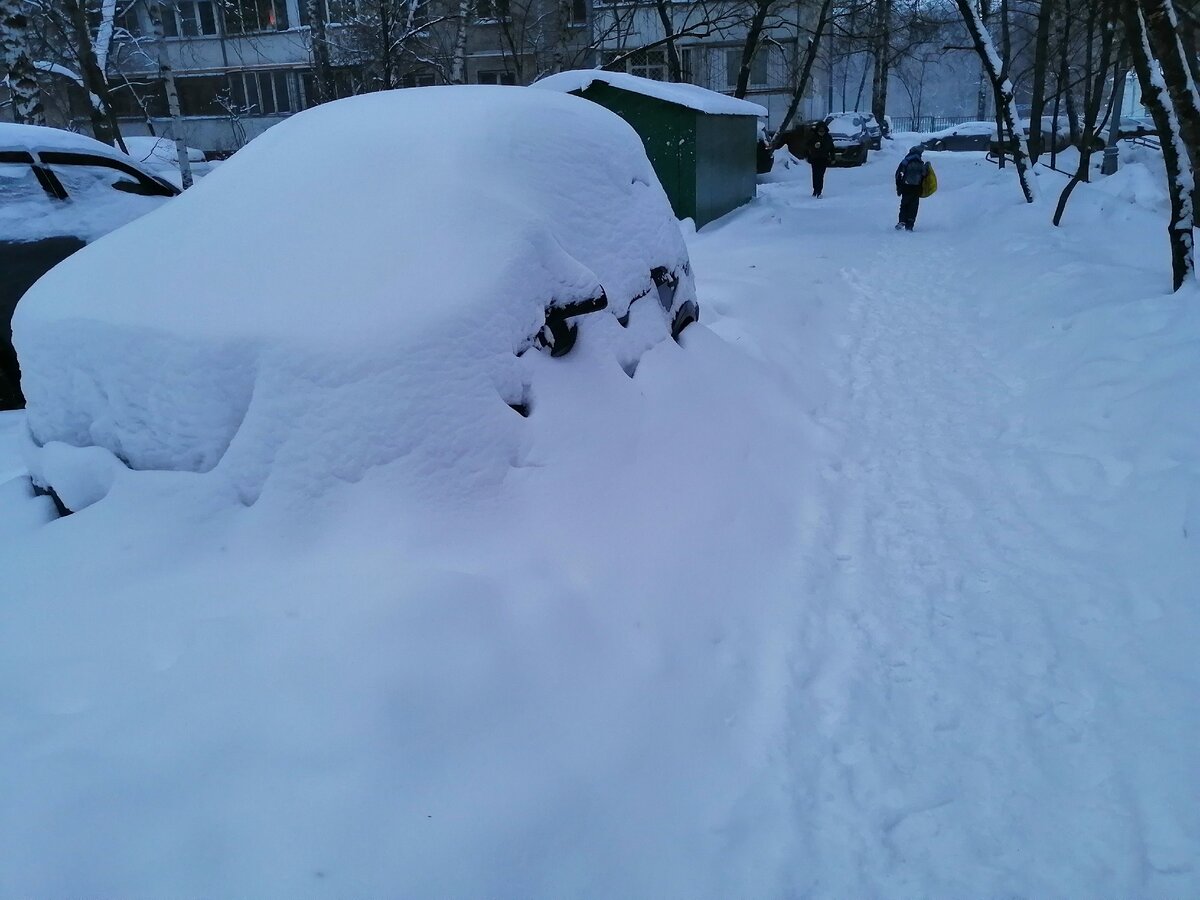 Примерно так выглядел мой автомобиль.