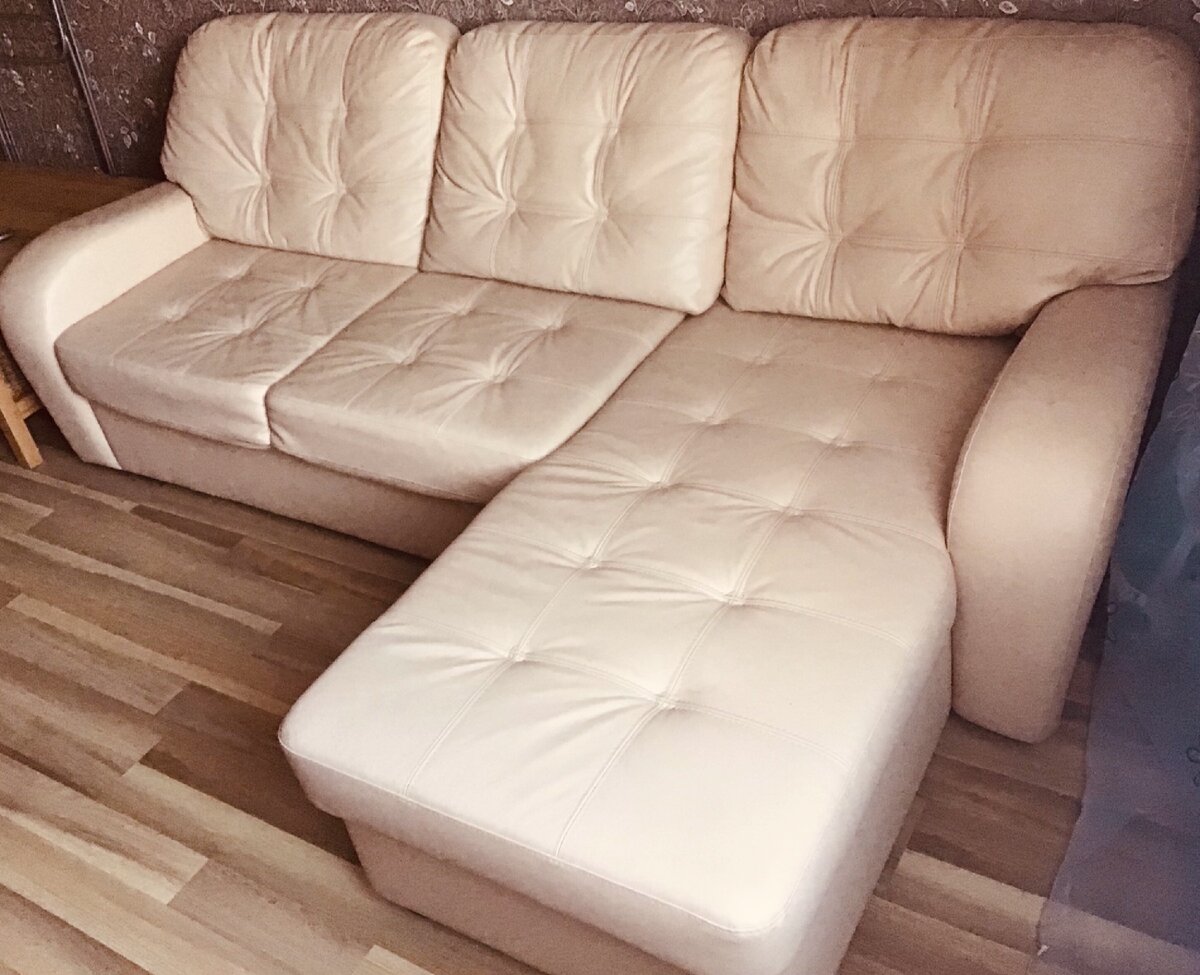 Хотели выручить деньги за диван, но мошенники решили заработать на нас