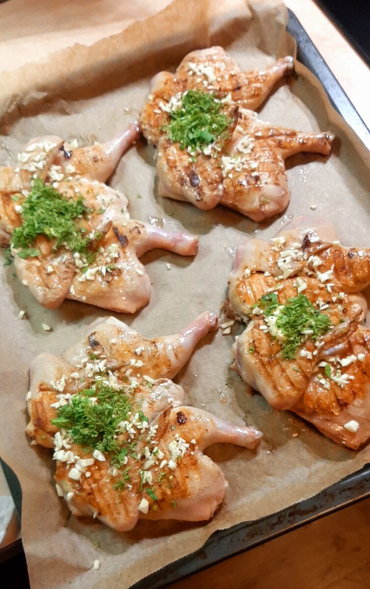 Сначала на гриле , потом в духовку...