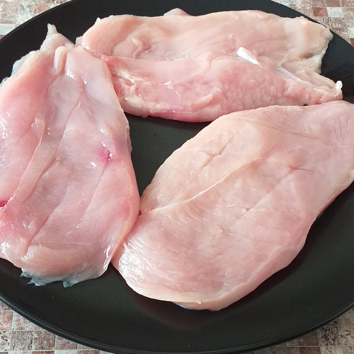 Подготавливаем куриное филе
