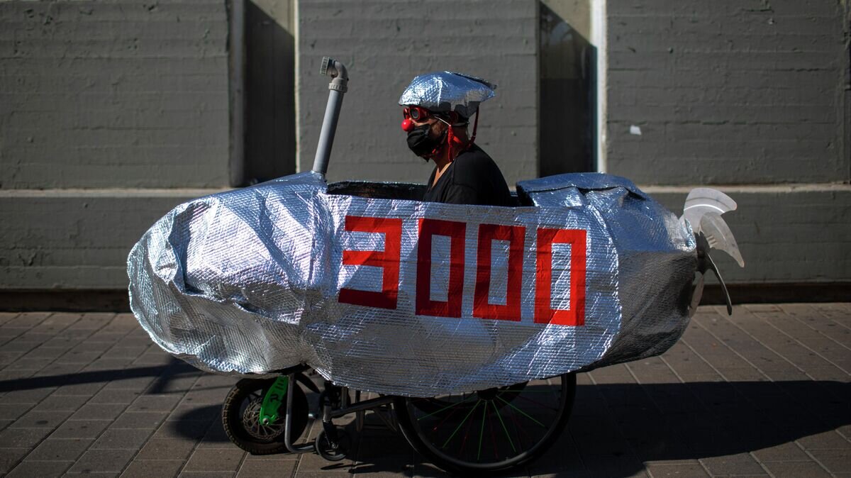    Протесты против премьер-министра Израиля Биньямина Нетаньяху в Тель-Авиве © AP Photo / Oded Balilty