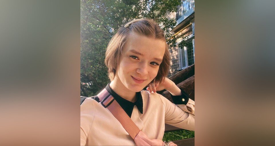     При рождении врачи выставили Марине диагноз ДЦП и, как она утверждает, не давали ей никаких шансов сидеть, разговаривать и жить полноценной жизнью