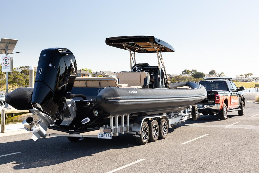 Сколько придется платить налога за самый мощный лодочный мотор на рынке ...