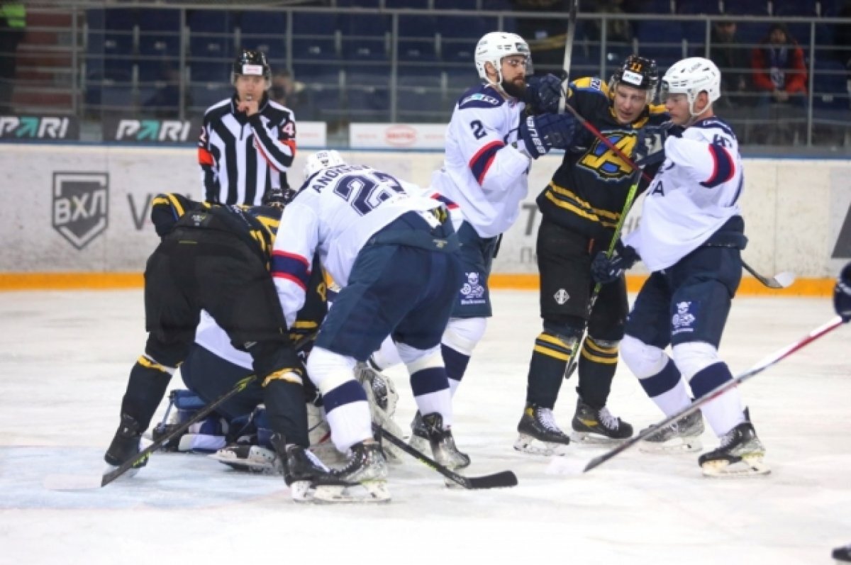    Пензенский «Дизель» завершил год на третьем месте в чемпионате ВХЛ