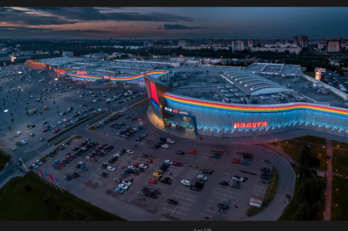    На парковке в Московском районе Петербурга нашли раненого ножом детектива