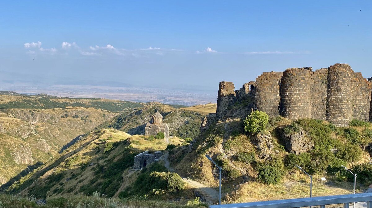 Фото: Царьград. Армения 