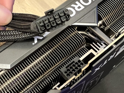    Флагманские RTX 4090 «плавятся» даже с усиленным кабелем. Но проблема не в них