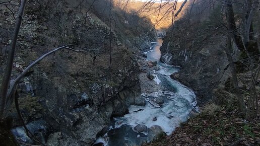 Магический гранитный каньон реки Белой в январе