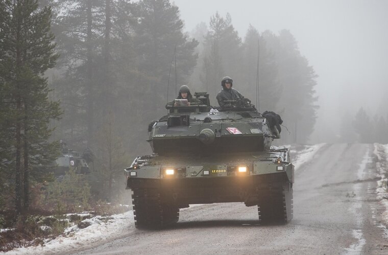    С танками на Украину прибудут Западные воинские части, считает Александр Широкорад