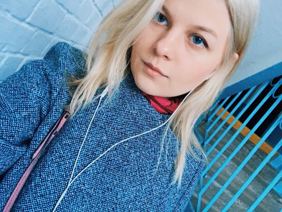 как раз цвет волос в тот период, взгляните на их состояние
