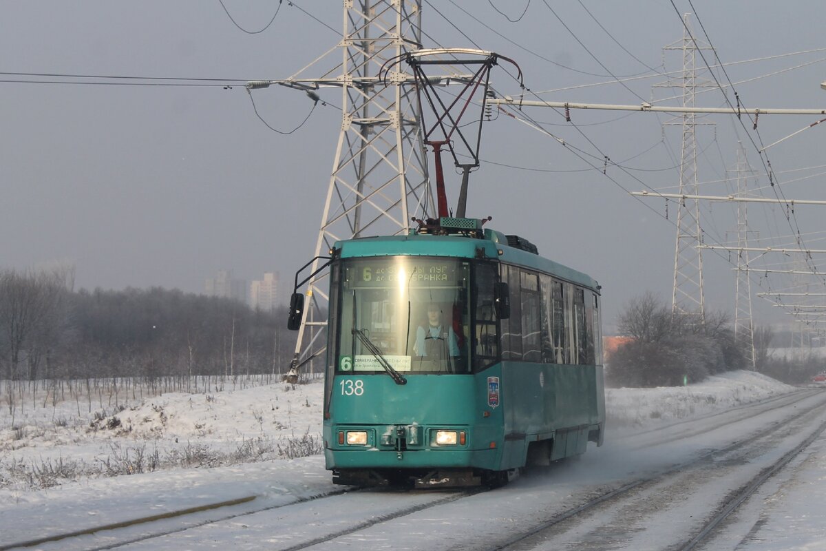 ул. Якубова, трамвай БКМ-60102, маршрут 6