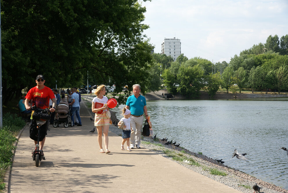 Дорожки вокруг Большого Солнцевского пруда