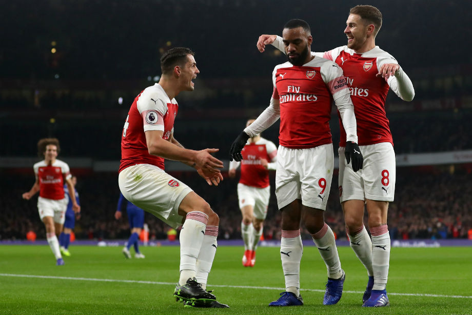 Arsenal live. Арсенал выдающийся сезон. Лестер Арсенал прямой эфир 28 февраля. Орсинал или Арсенал. Arsenal Chelsea yirik xisoblar