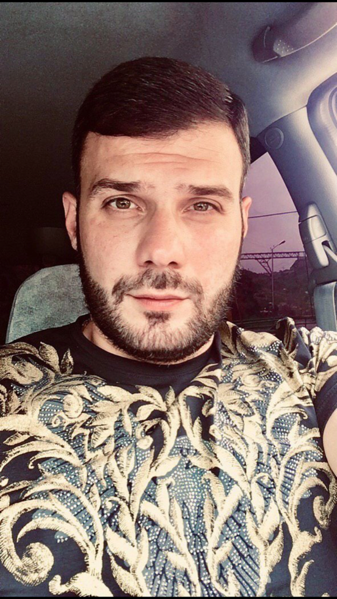 Гляньте на него