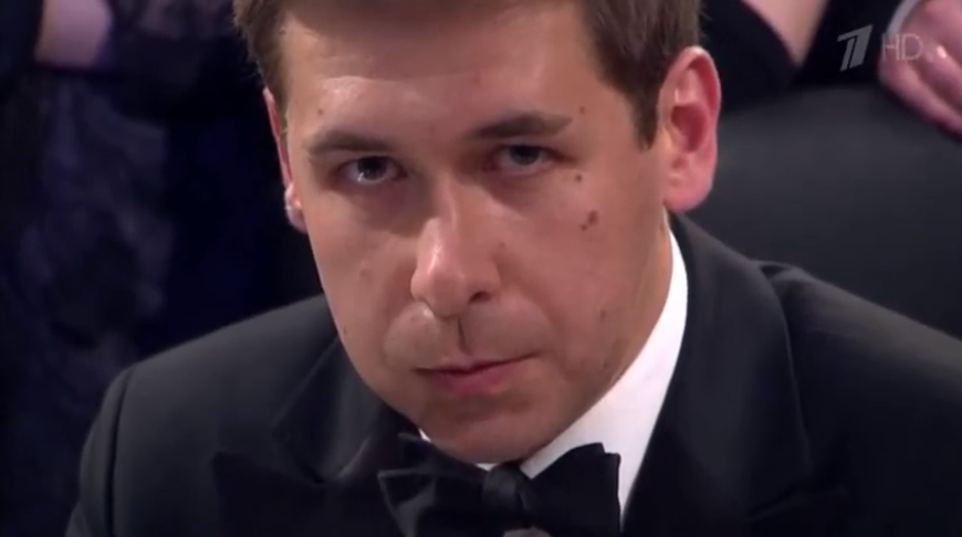 Двинятин уже был на превьюшке. Пусть теперь Новиков покрасуется.