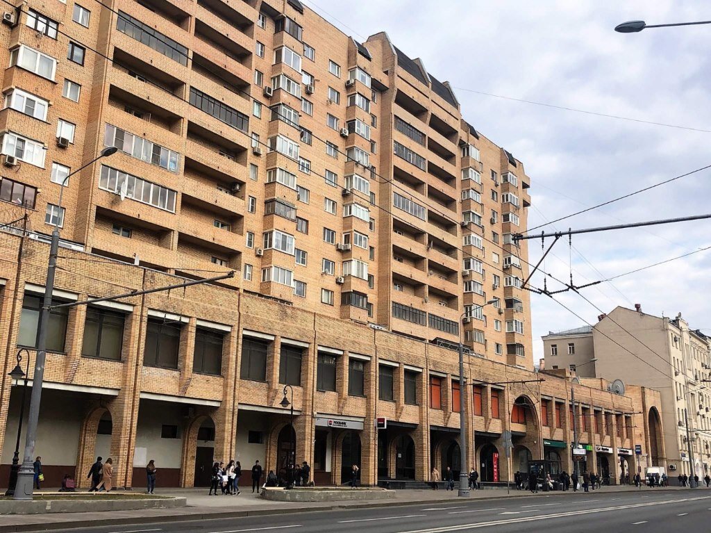 Обычная московская улица. Взято из Яндекс. Картинки