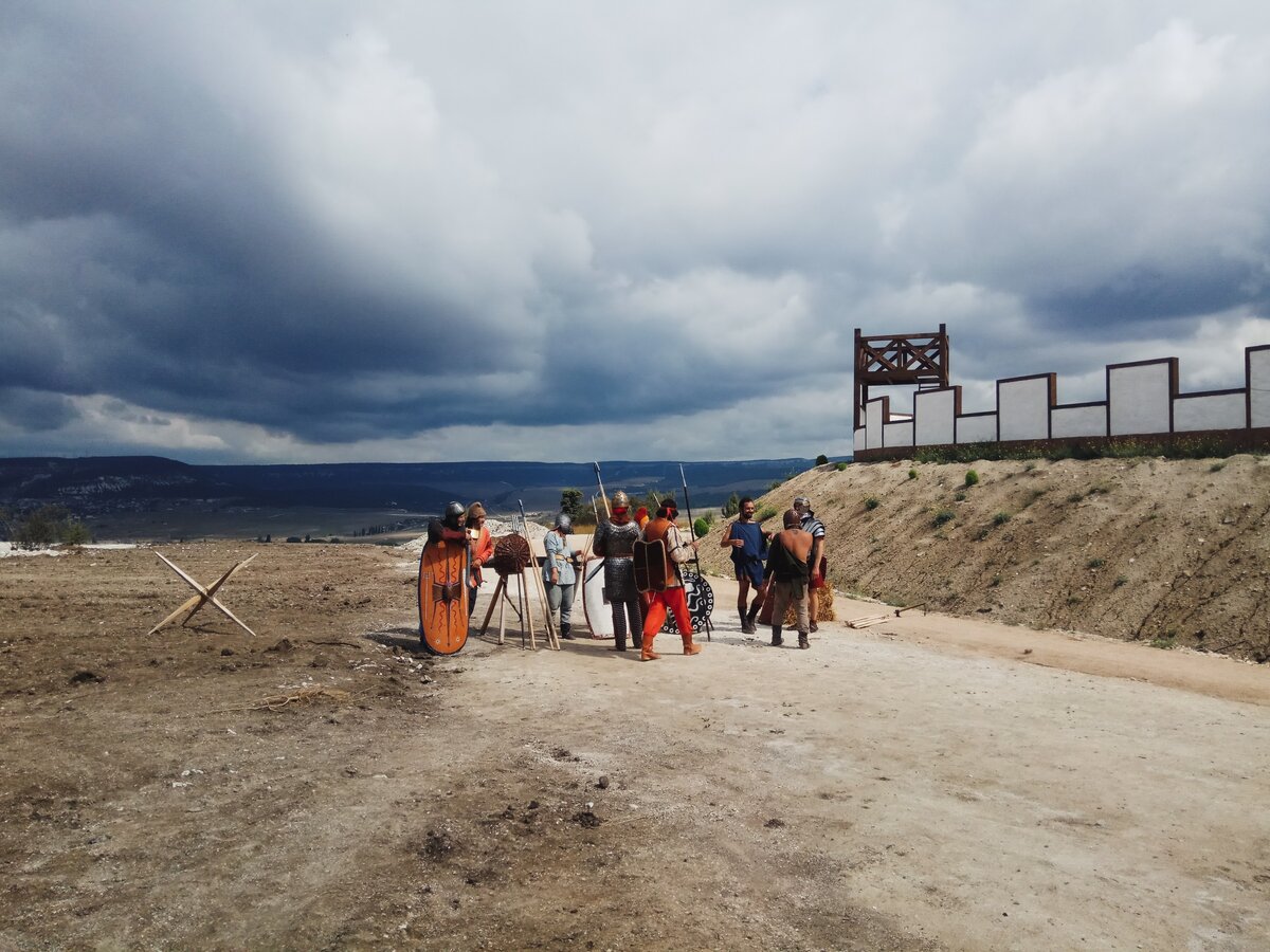 Затевают драку