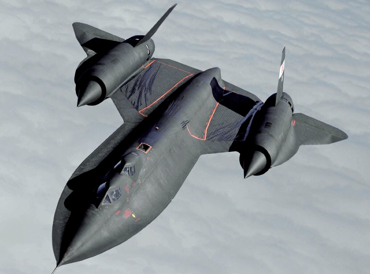 Быстрые самолеты. Самолет-разведчик SR-71 Blackbird. Локхид SR-71. Локхид SR-71 Блэкберд. SR-71 Blackbird черный Дрозд.