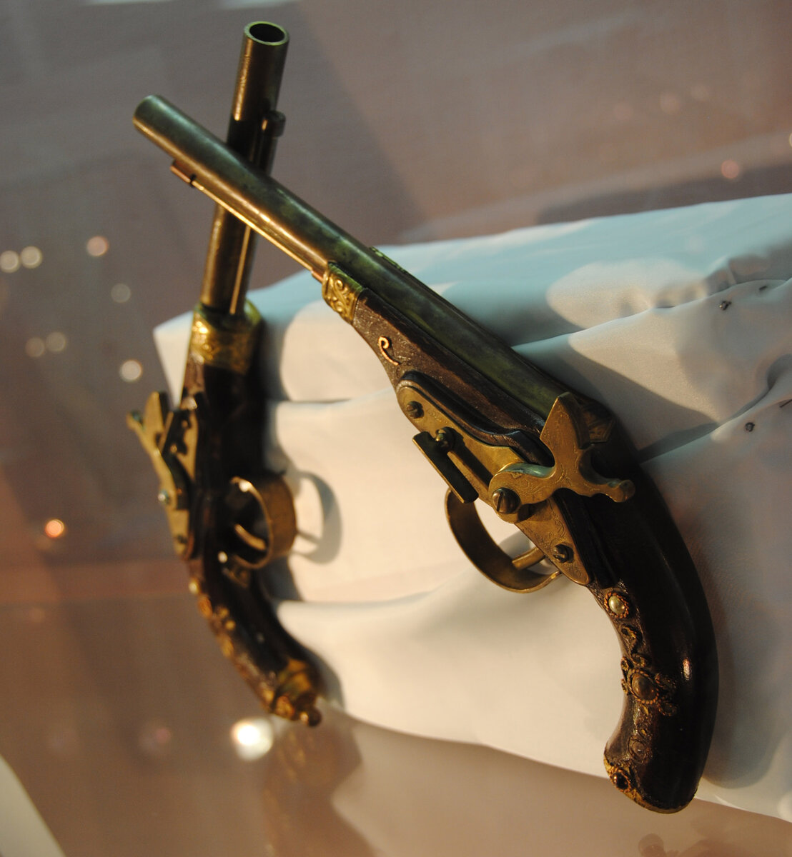 Из коллекции старинного оружия. Каменский музей.