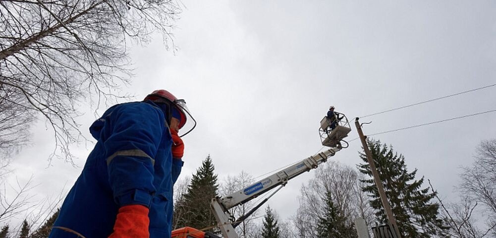 В Тверской области восстановлено больше половины энергосетей