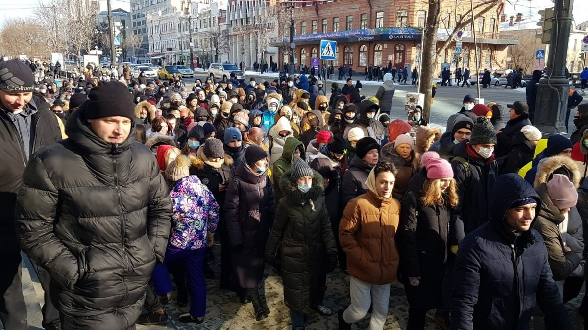 Что творится на выборах. Протесты Хабаровск 2021 23 января. Митинги Навального 2021. Митинг 23 января. Митинг фото.