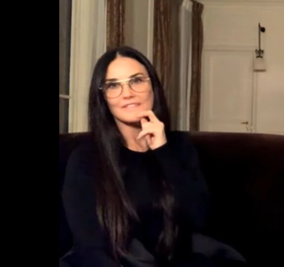 Деми Мур сегодня фото