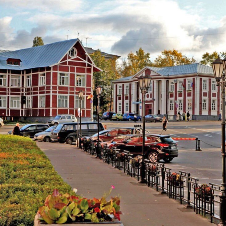 Города карелии. Петрозаводск центр. Карелия Петрозаводск. Республика с столицей Петрозаводск. Исторический центр Петрозаводска.