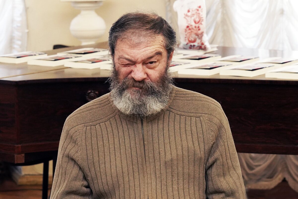 Олег Губарь