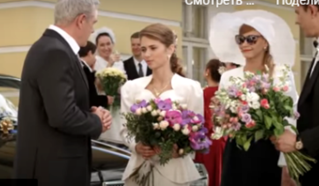 Актриса Марина Митрофанова в сериале "Красивая жизнь"
