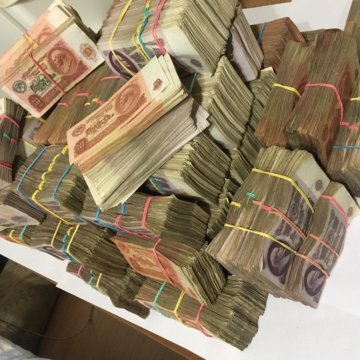 Пачки советских денег. Фото из открытых источников