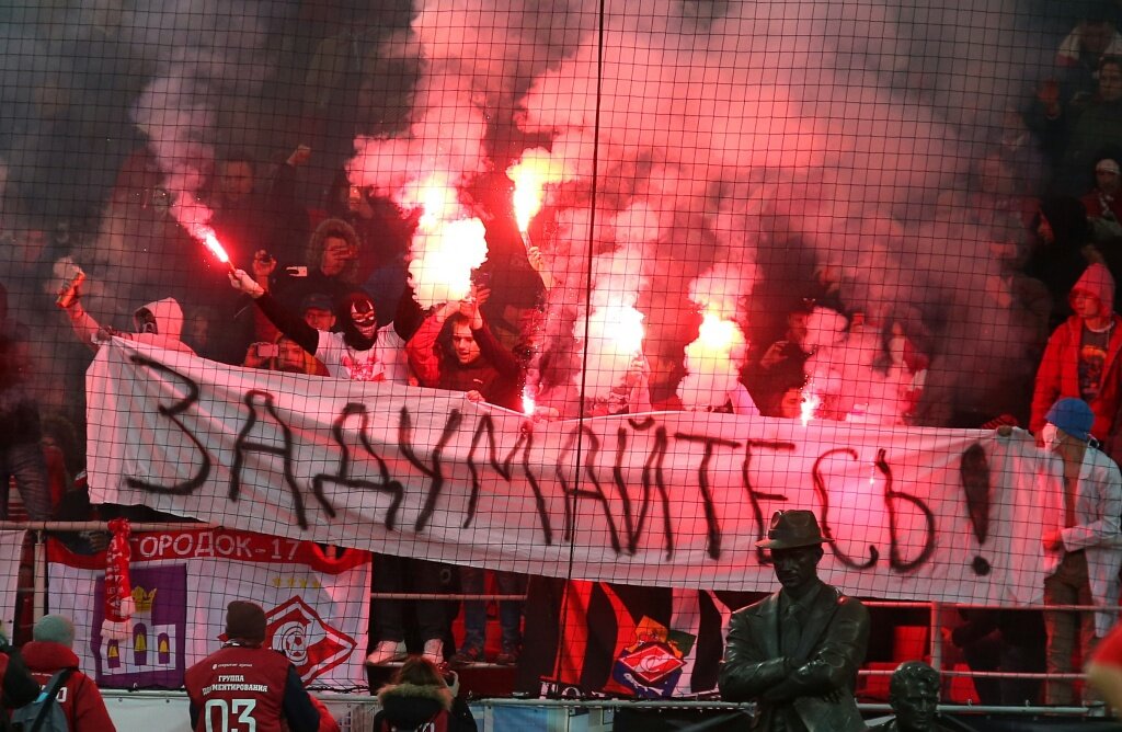 Действительно, задуматься кое-кому точно не помешало бы...