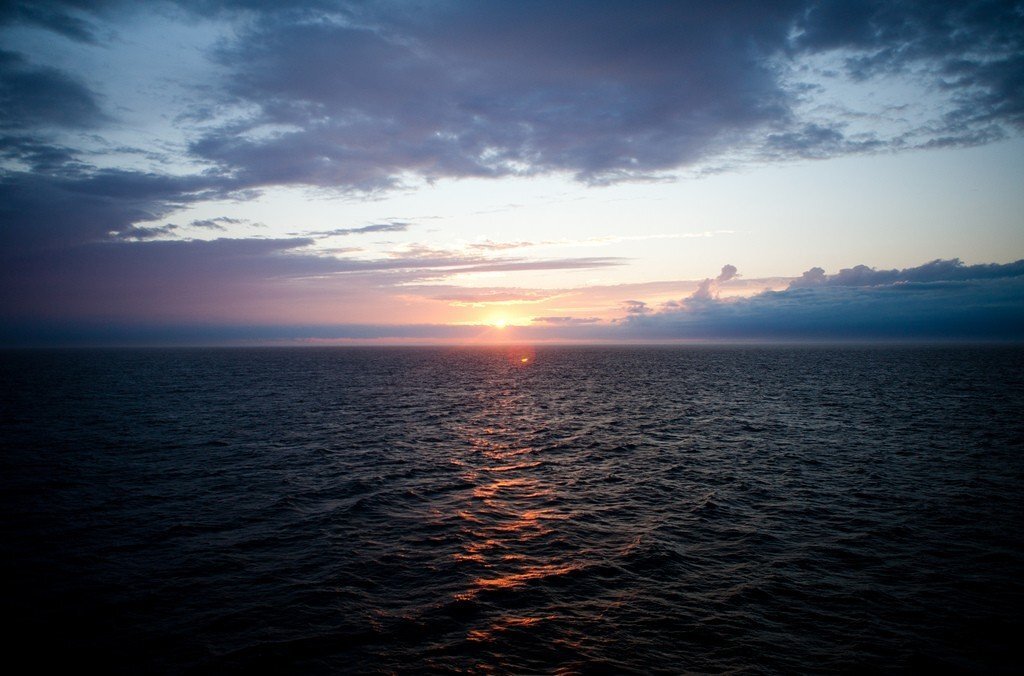 Просторы Атлантического океана