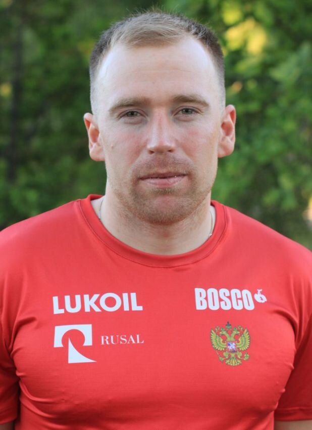 Илья Семиков