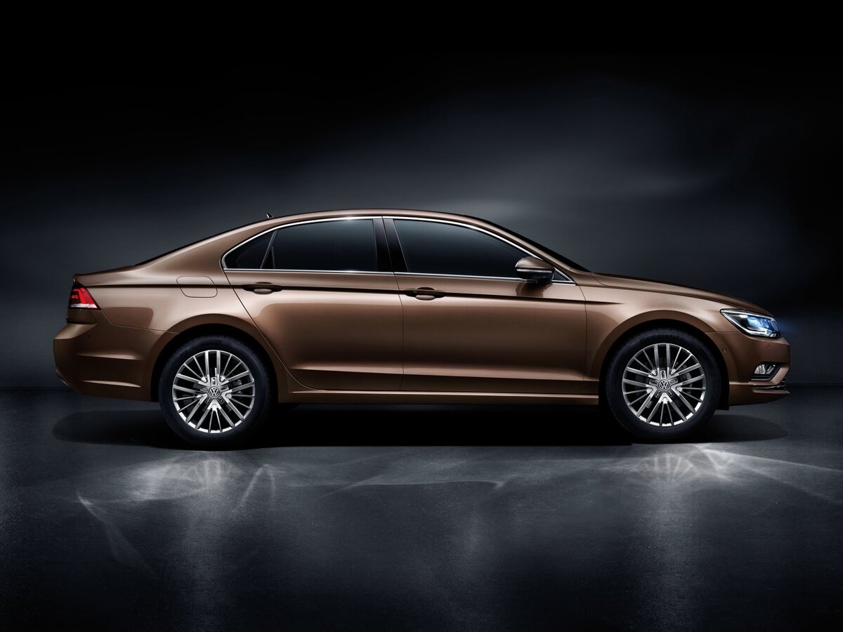 Седан Lamando первого поколения. 2014 год