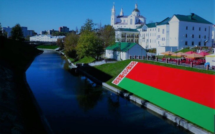 Речка воды уносит время тоже уходит, надо быстро принимать решения!