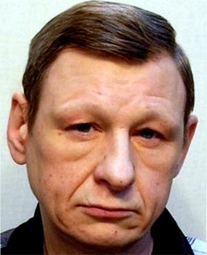 Вор в законе Сергей Волков  — Коммуняй, Волчок
