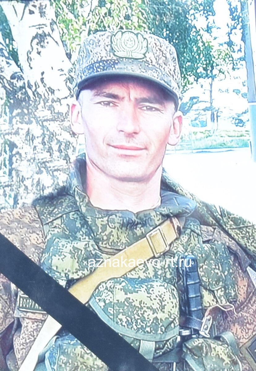 Его короткая жизнь для всех нас является примером истинного патриотизма и служения Родине.