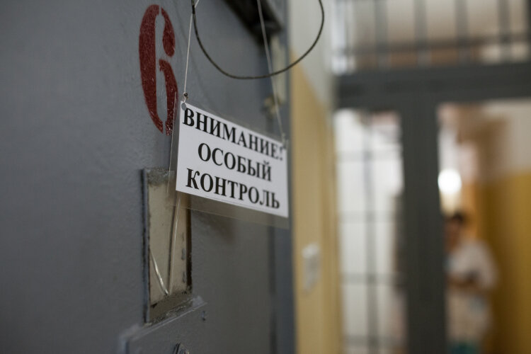 «Слухи о том, что Россия массово подготавливает уголовников, я подтвердить не могу. Если узнаю о таком явлении, то обязательно расскажу вам или в своих работах»Фото: «БИЗНЕС Online»