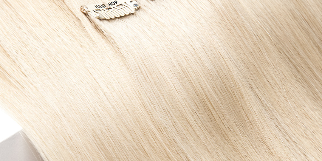 Натуральные волосы на заколках