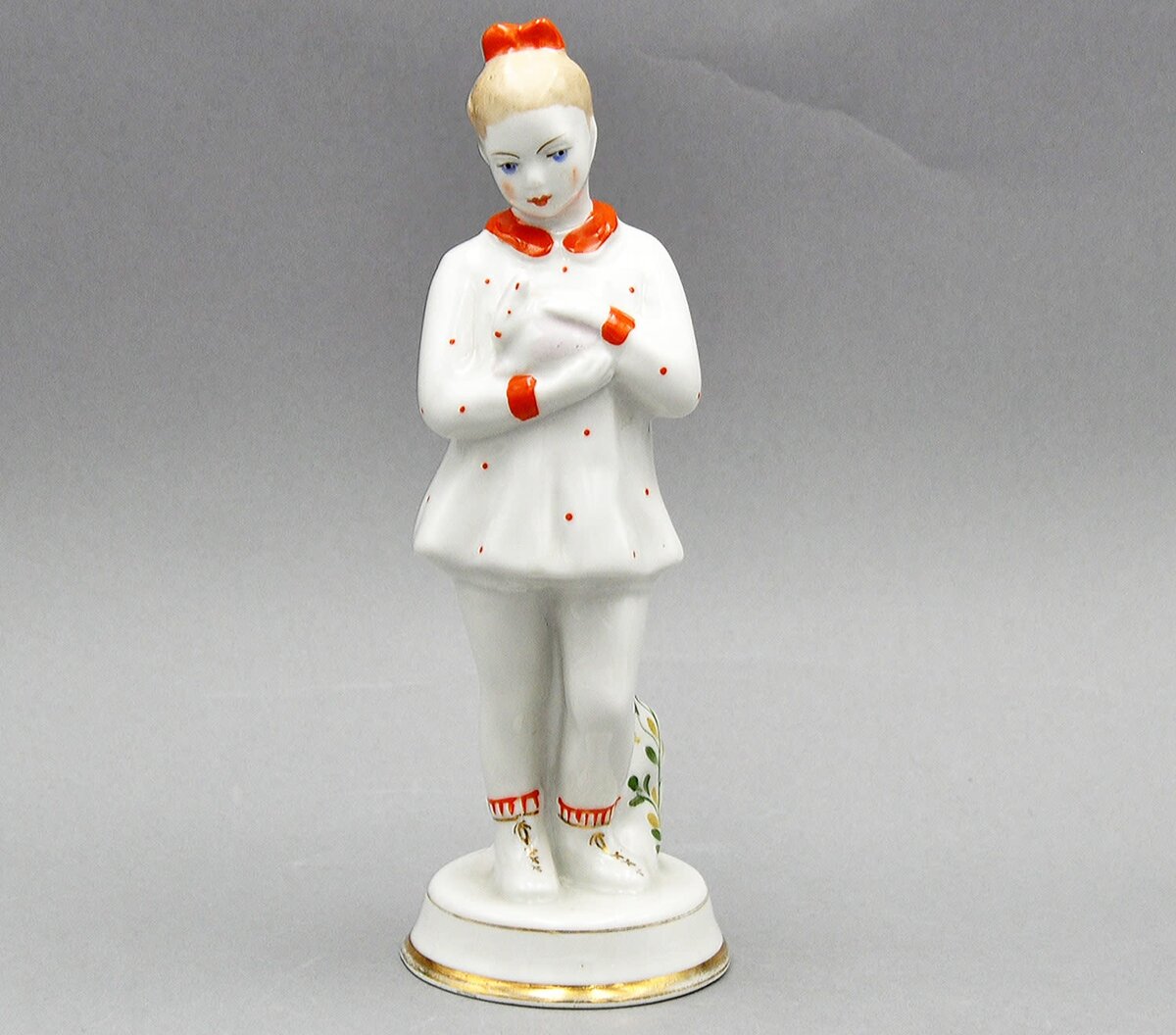   .  , 1950- . : . .   17,8 . https://ru.bidspirit.com/