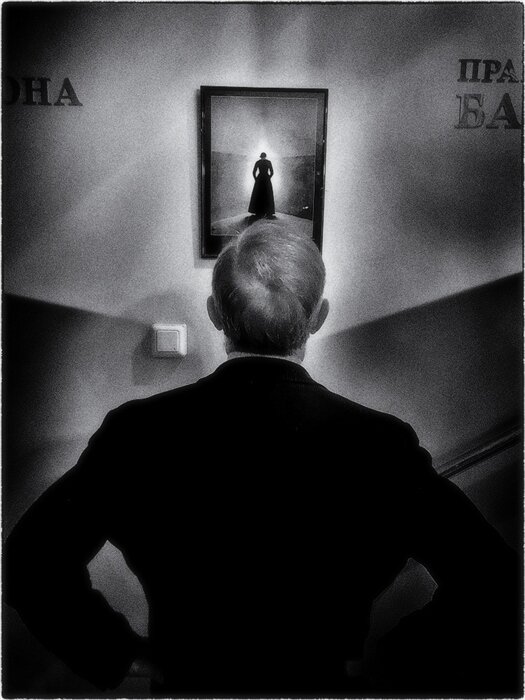 Фото Виктора Велина : "Память".