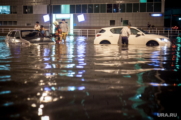    В районе Чай образовалось около 200 метров скоплений воды, передает CNN Turk (архивное фото)