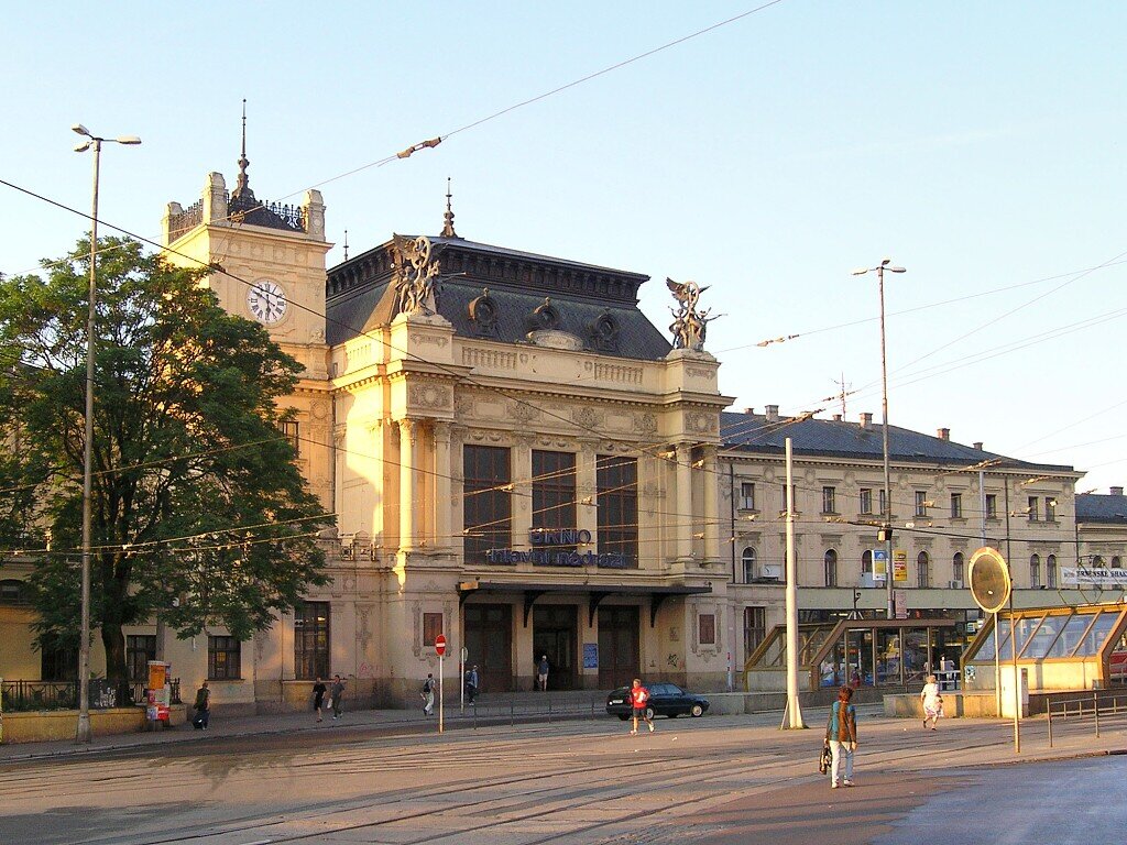 Фото с сайта  https://czechofil.files.wordpress.com/2013/01/brno_hln.jpg
