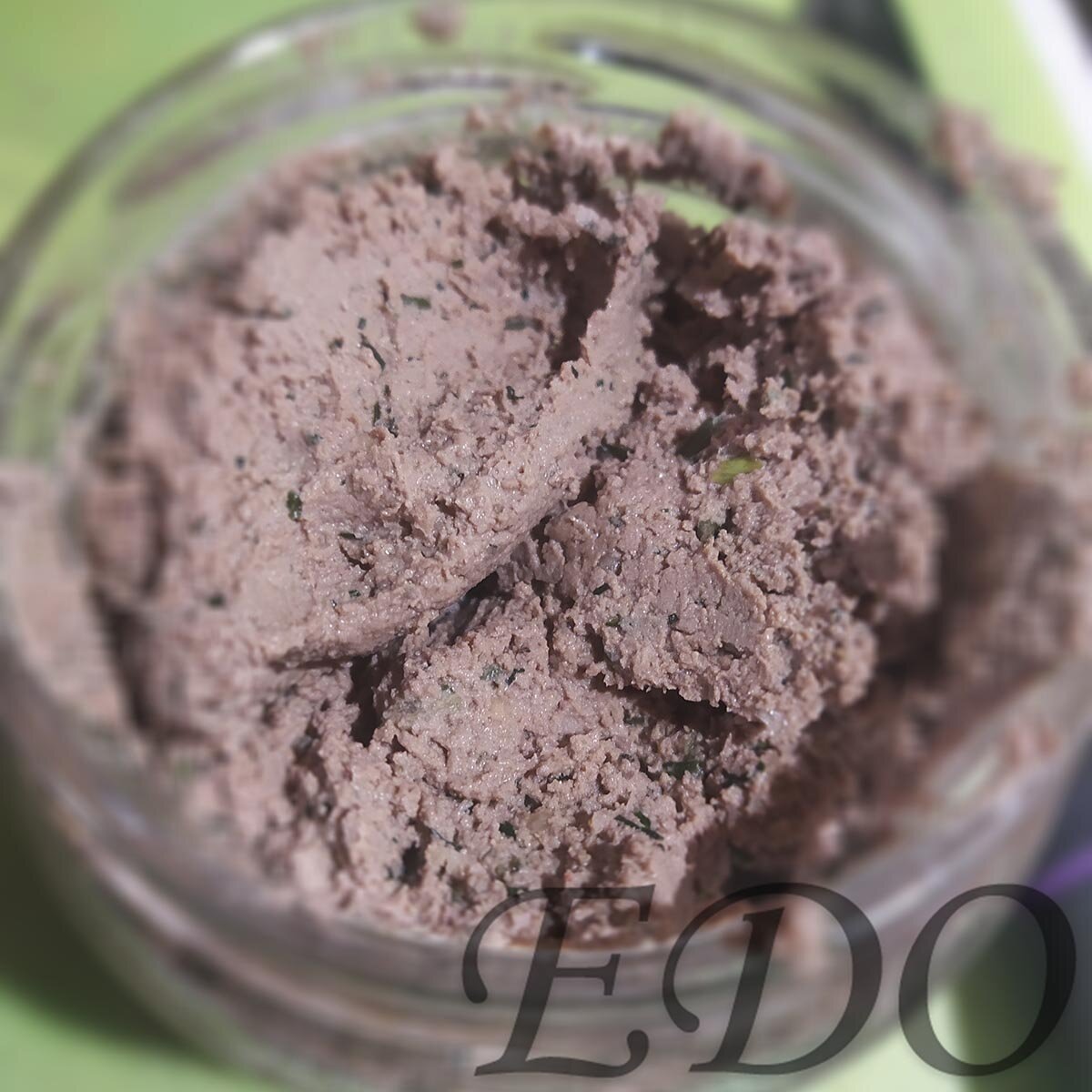 Вкус нежный, чесночный, мягкий, с нотками орешков!!!