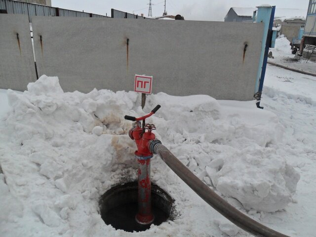 Откапали пожарный гидрант